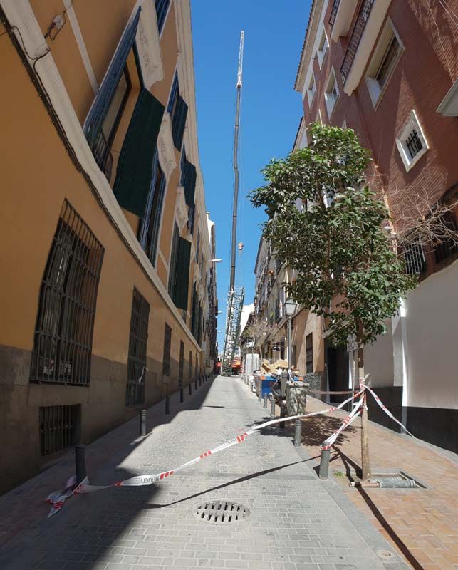 Imágenes de nuestras trabajos con las gruás Diego de León