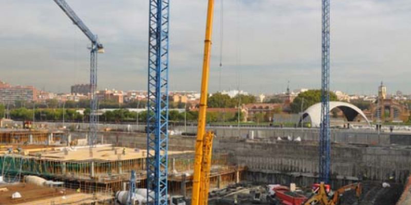 Imágenes de nuestras trabajos con las gruás Diego de León