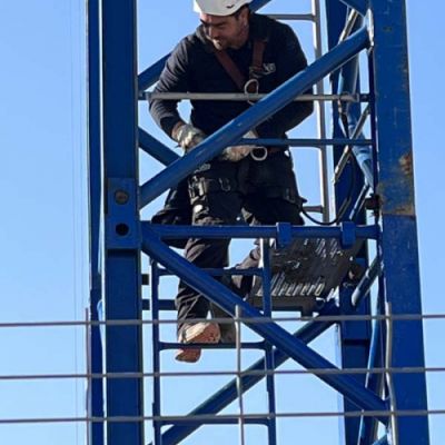 Imágenes de nuestras trabajos con las gruás Diego de León