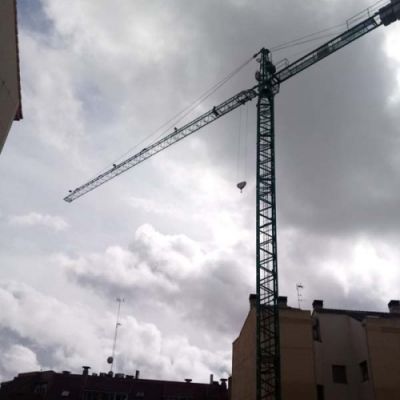 Imágenes de nuestras trabajos con las gruás Diego de León