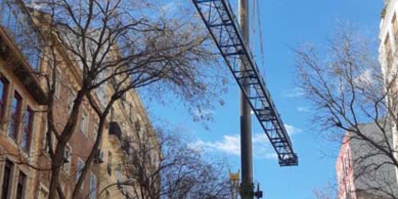 Imágenes de nuestras trabajos con las gruás Diego de León