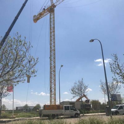 Imágenes de nuestras trabajos con las gruás Diego de León