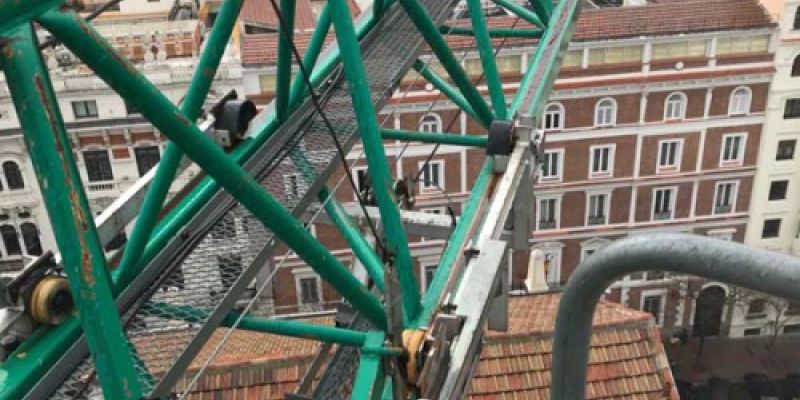 Imágenes de nuestras trabajos con las gruás Diego de León