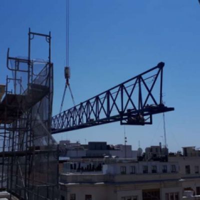 Imágenes de nuestras trabajos con las gruás Diego de León